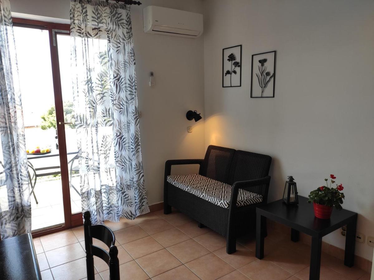 Apartments With A Parking Space Novalja, Pag - 6552 Εξωτερικό φωτογραφία
