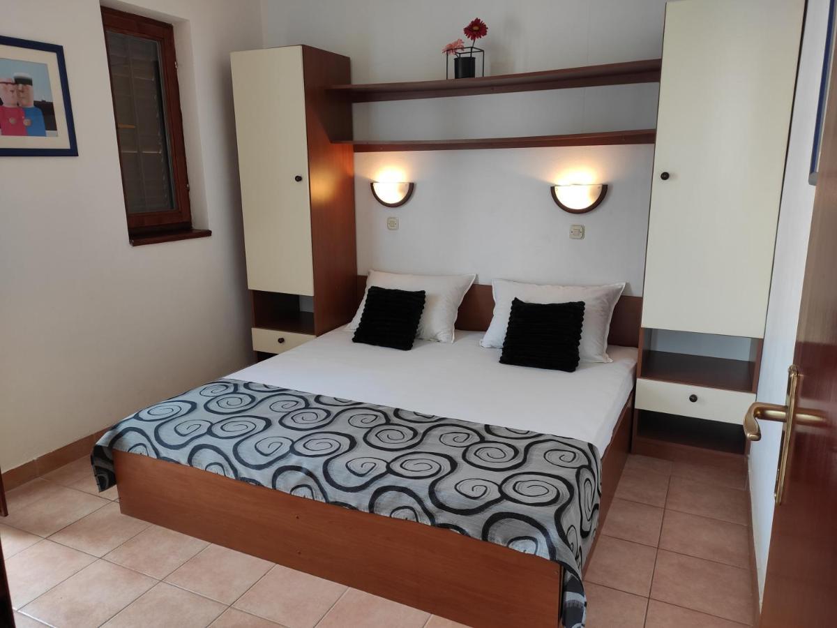 Apartments With A Parking Space Novalja, Pag - 6552 Εξωτερικό φωτογραφία